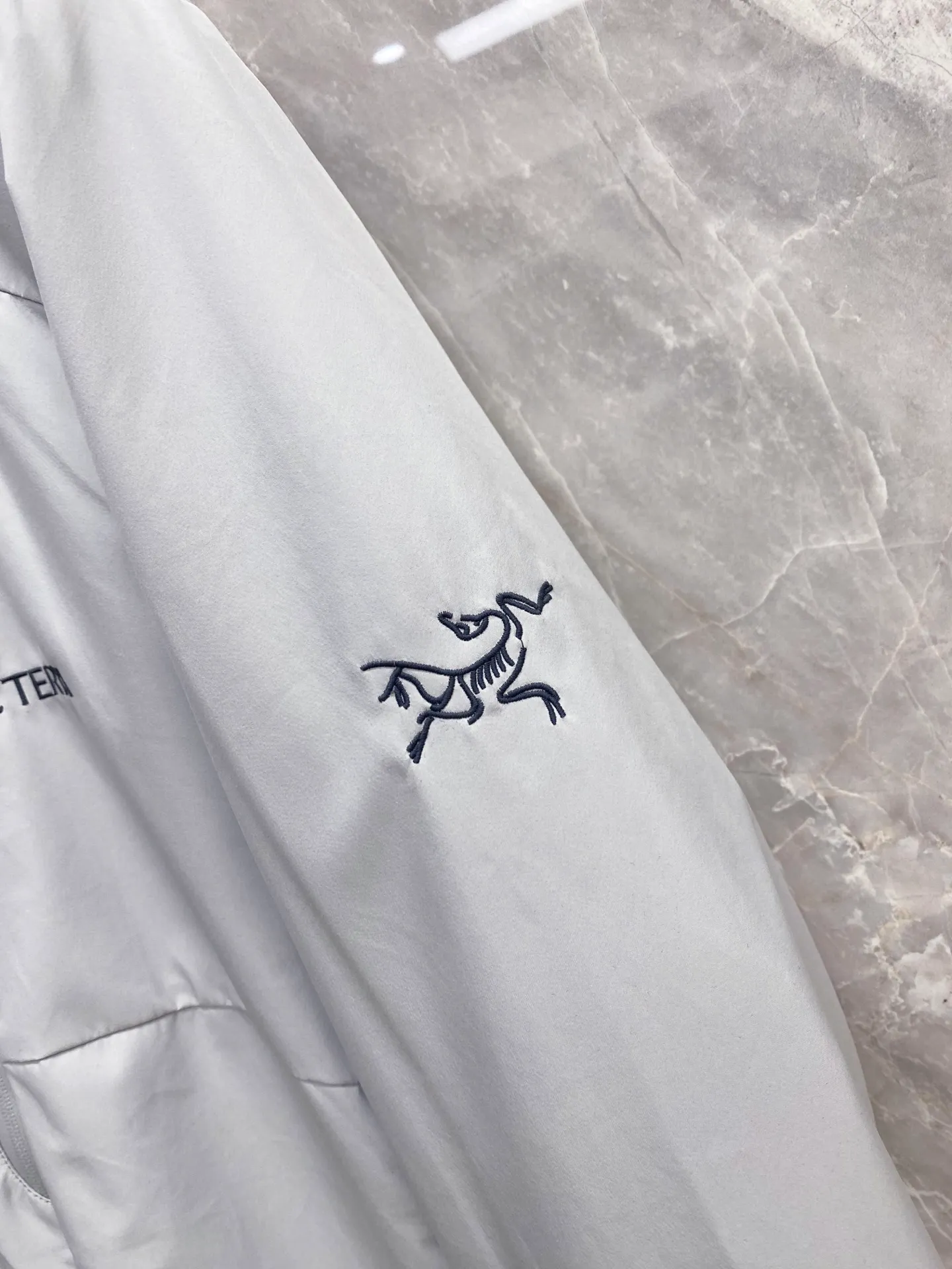 Same Style， ， 2026 New Arrival ，Original Premium Breathable ， ， ， Quality。 ， Sizes：M～3XL，